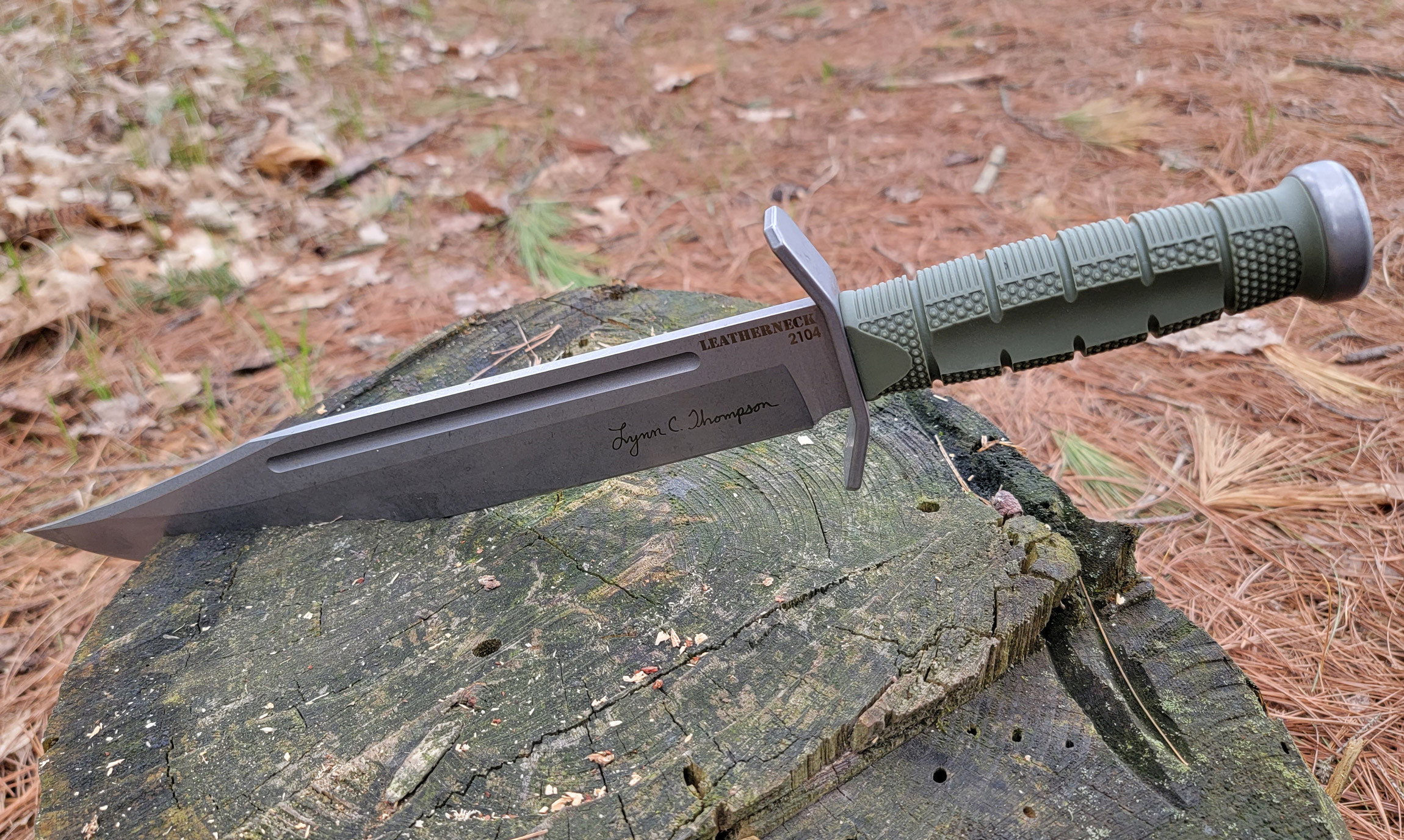 Big, Dumb Fun: Cold Steel Lynn Thompson Leatherneck Bowie Review